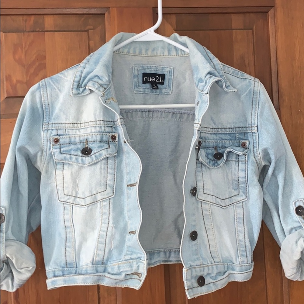 The cutest RUE 21 cropped denim jacket!